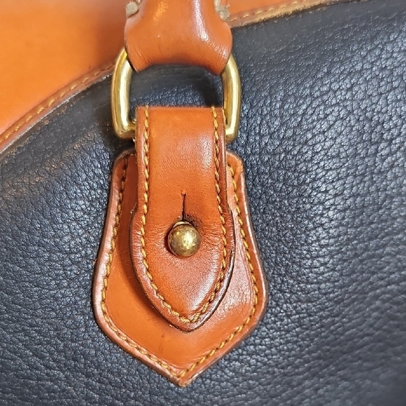 Dooney and Bourke Vintage Striking Night Sky Dark Blue Satchel Shoulder Bag - Picture 4 of 16